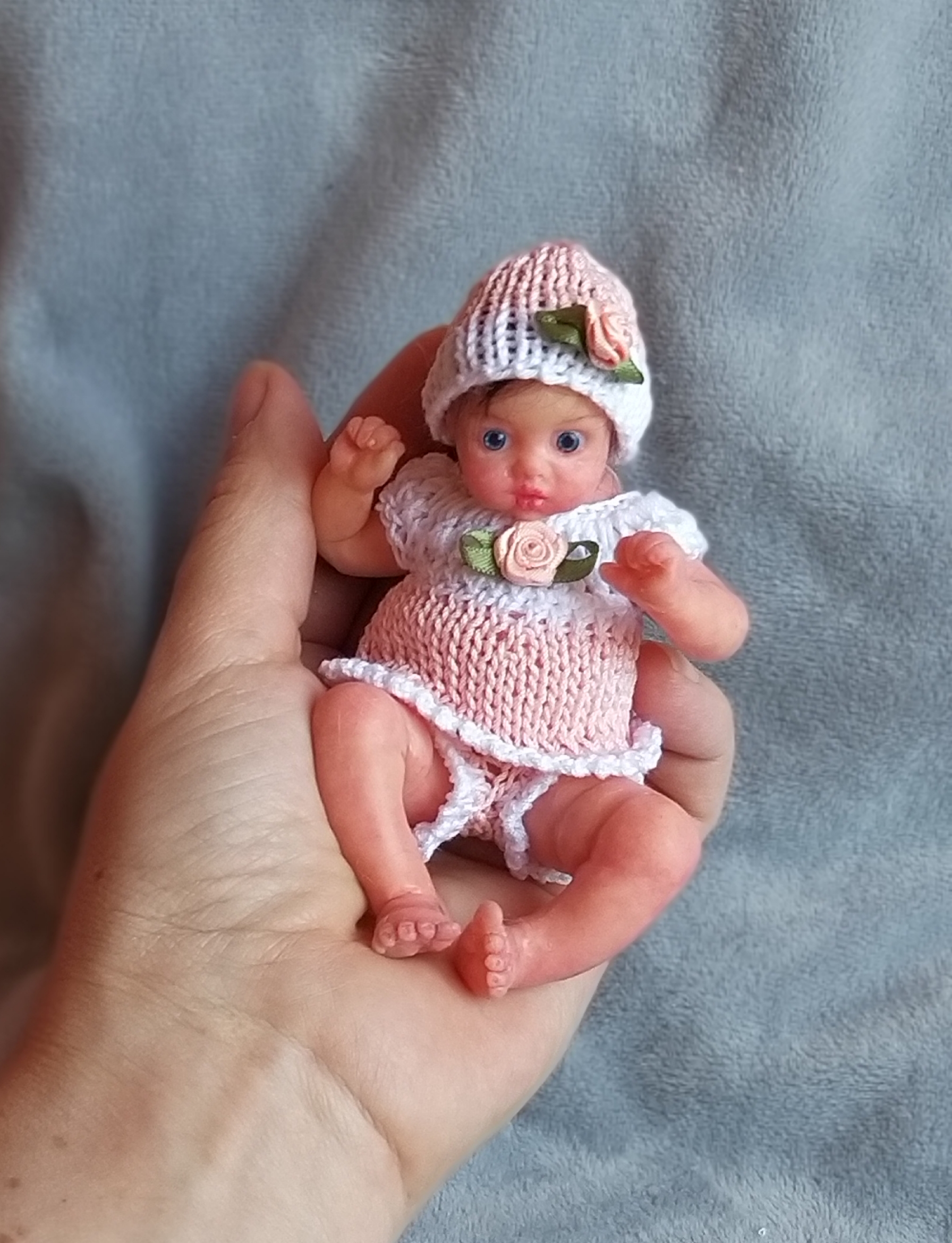 Silicone reborn baby full body mini Lilu 4.3 painted eyes open hair rooting open mouth with pacifier and bootle mini reborn doll 2