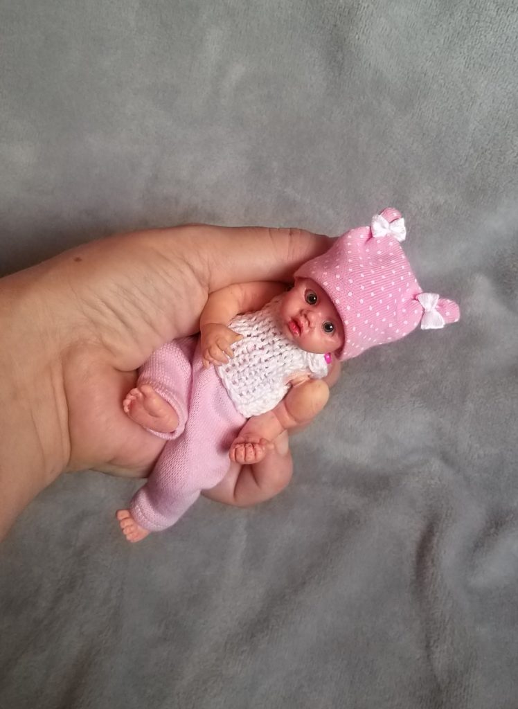 Tiny silicone reborn cloth body 4.7 inch