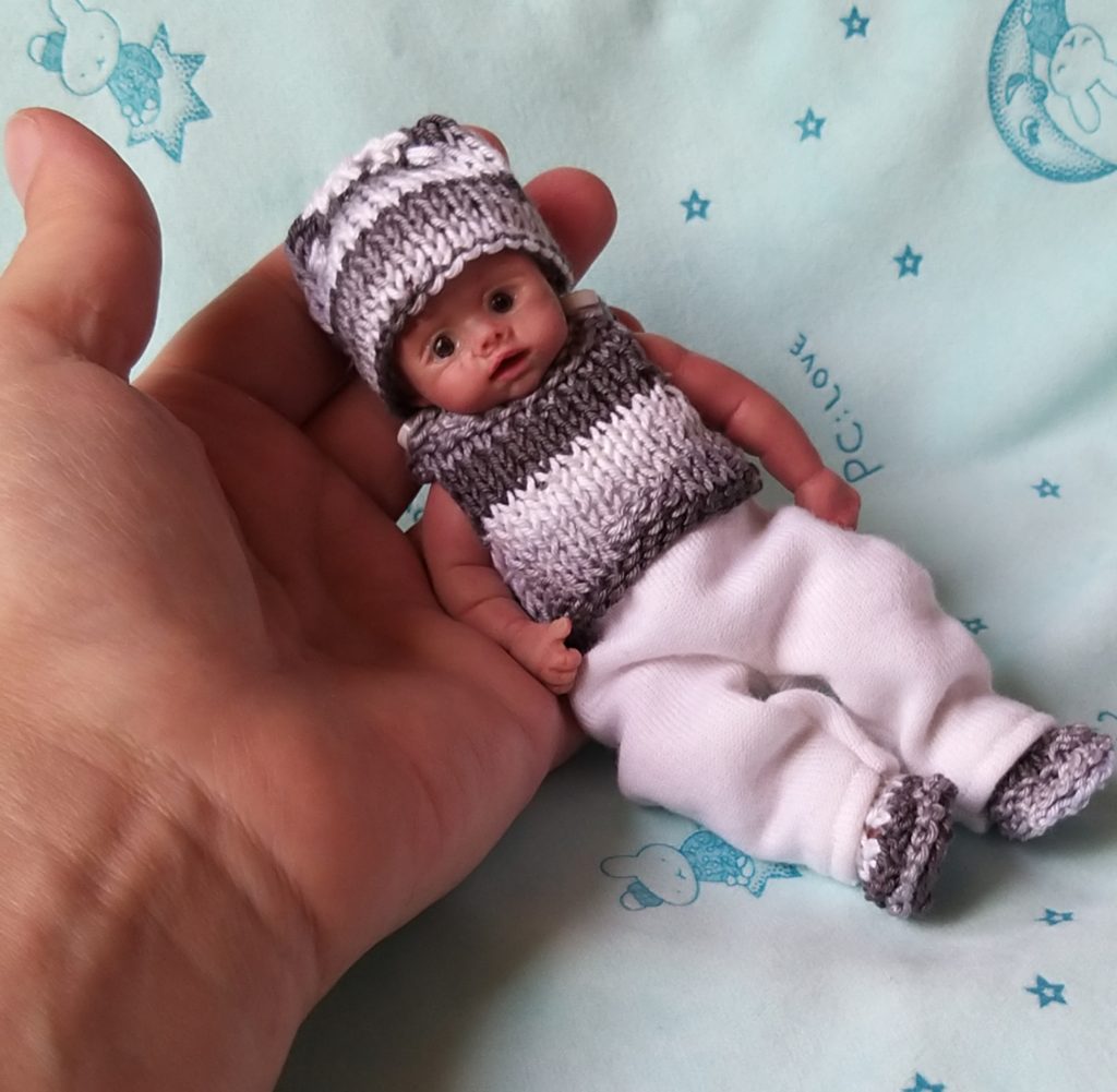 Mini silicone baby boy full body Jonny 4.7