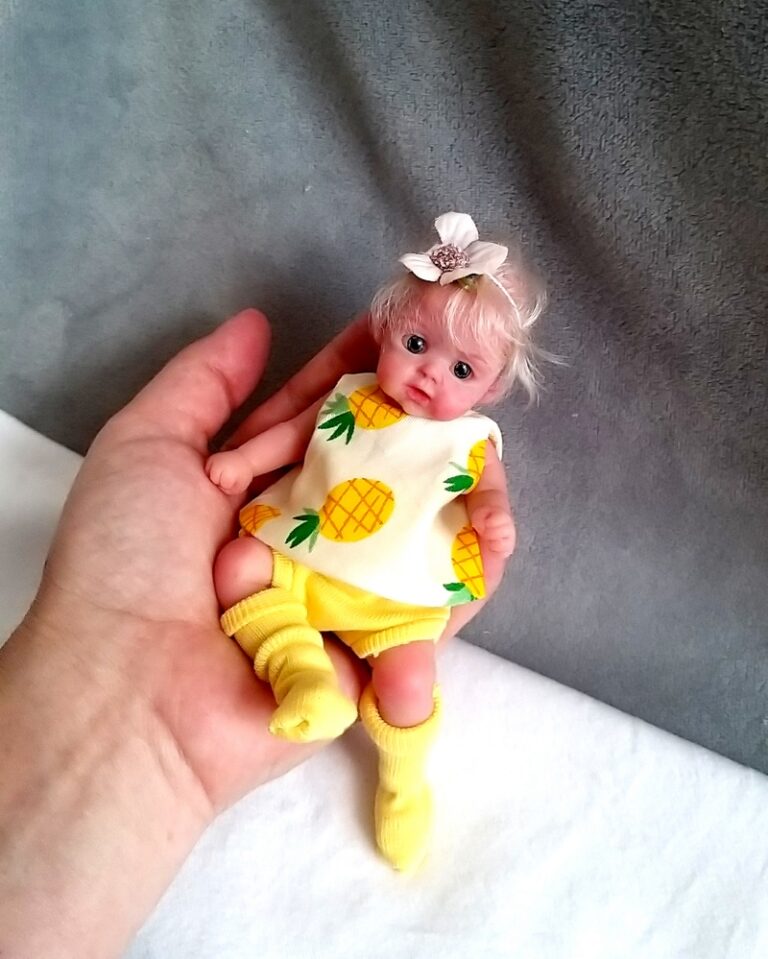 mini doll silicone