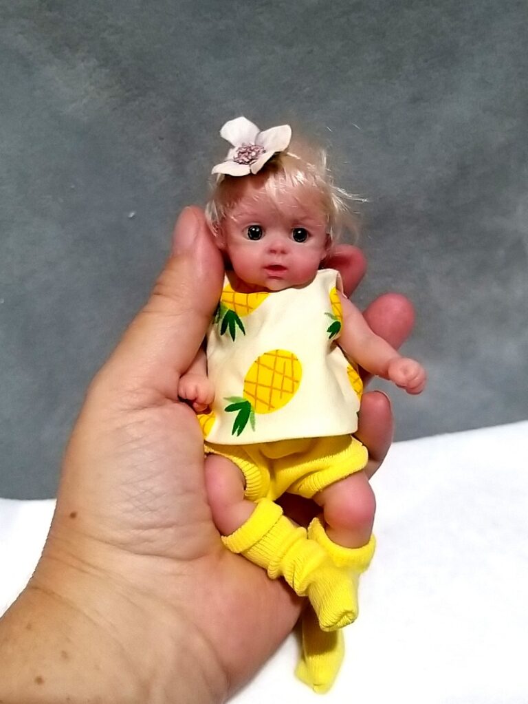 Mini silicone babies that look real Kovalevadoll tiny silicone baby